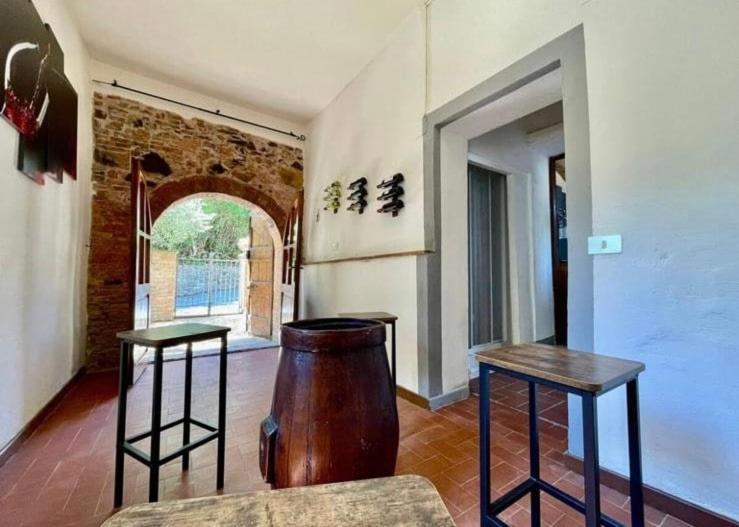 Rustico Jacuzzi & Wine La Collina Exterior foto