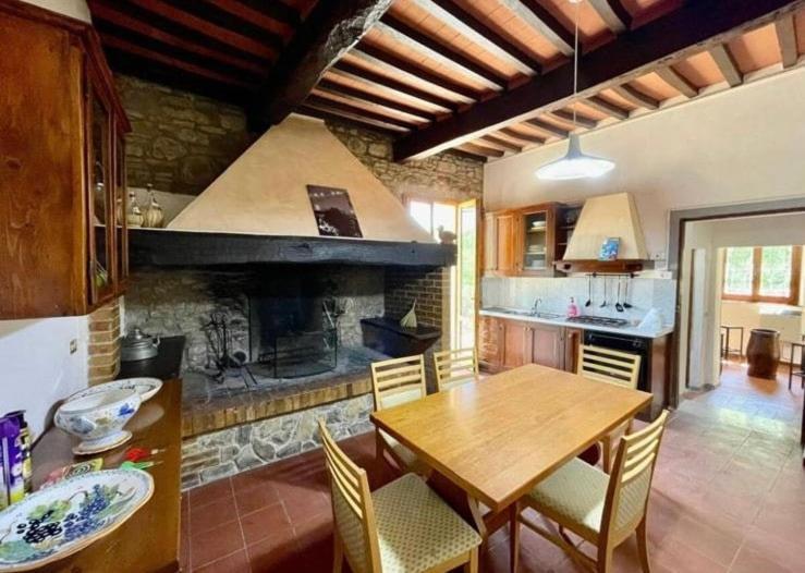Rustico Jacuzzi & Wine La Collina Exterior foto